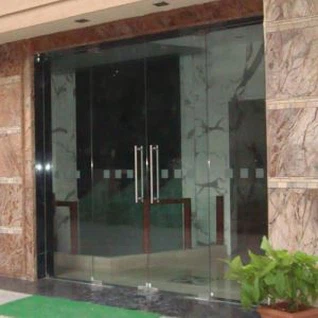 Drysau Ffrengig Allanol